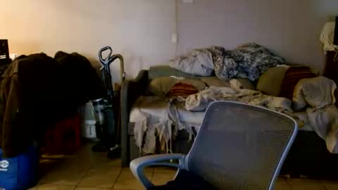 tom112292014 online show from April 15, 8:09 pm