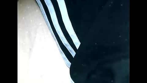 Snapshot of tomas0000 chatting on January 29, 3:47 pm thomi online show from January 29, 3:47 pm