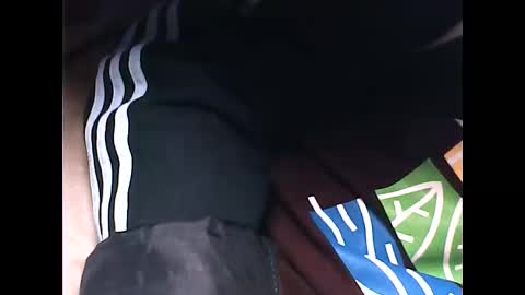 Snapshot of tomas0000 chatting on March 6, 3:02 pm thomi online show from March 6, 3:02 pm