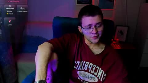 tomas_norton online show from April 30, 9:08 pm