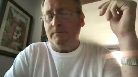 Hola online show from December 12, 7:04 pm