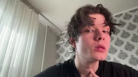 Tomas online show from April 2, 7:05 am