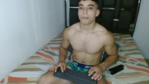 tomaz_18 online show from April 10, 3:50 pm