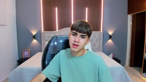 Tommy  online show from October 10, 4:51 am