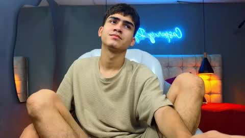 Tommy  online show from February 26, 7:02 am