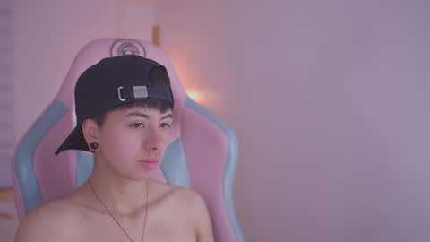 Blue  online show from November 24, 12:26 pm