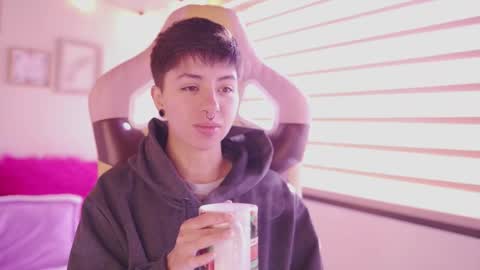 Blue  online show from March 3, 12:56 pm