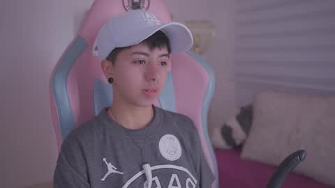 Blue  online show from November 19, 12:37 pm