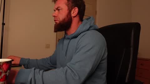  tommy burnzzz  online show from January 12, 2:35 am