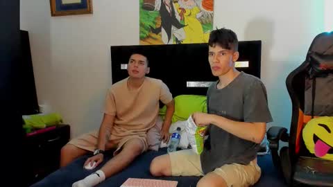   online show from March 8, 10:36 pm