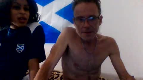 tommyandtomara online show from June 20, 9:43 pm