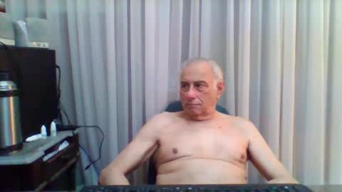 tommylecock online show from September 29, 10:58 am