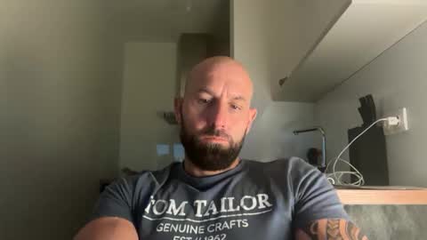 Snapshot of tommyx01 chatting on September 14, 5:47 pm Thomas Fit online show from September 14, 5:47 pm