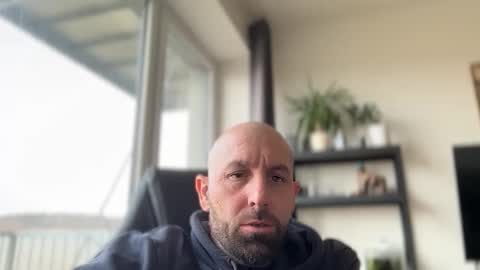 Thomas Fit online show from March 10, 10:08 am