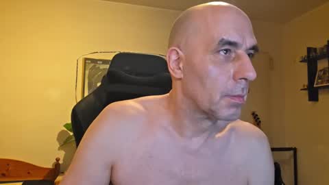 toninspektor online show from December 16, 8:26 pm