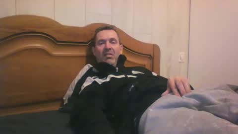 tonio358965 online show from November 2, 5:46 pm