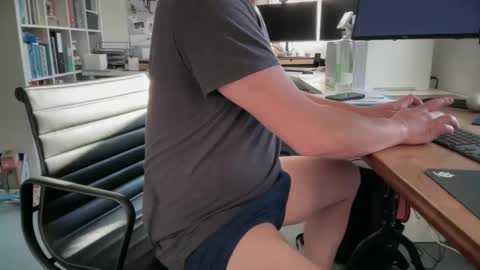 tonisun online show from March 2, 3:37 pm