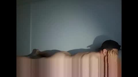 tonny54880 online show from March 25, 6:36 pm
