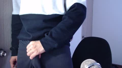 Tony Ribas. online show from January 30, 9:14 pm