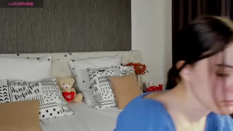 tonya_gray online show from December 5, 9:00 am