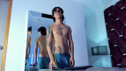 Tony Benedetti online show from March 1, 12:15 am