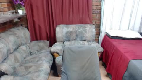 toptobottom4u online show from January 6, 7:07 pm