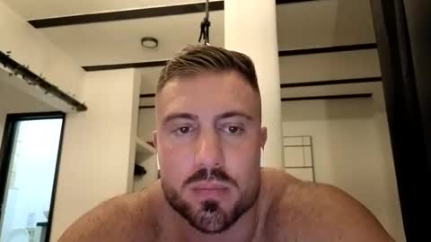 toro_arrapato online show from April 7, 5:09 am