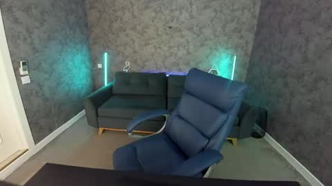 Torry online show from April 15, 7:38 pm