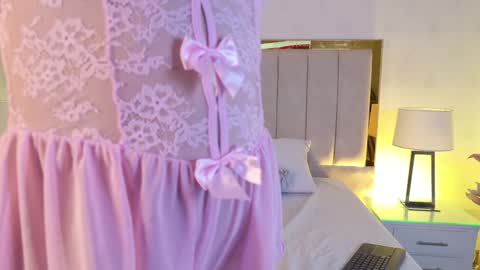 tory_gb online show from April 14, 8:34 pm