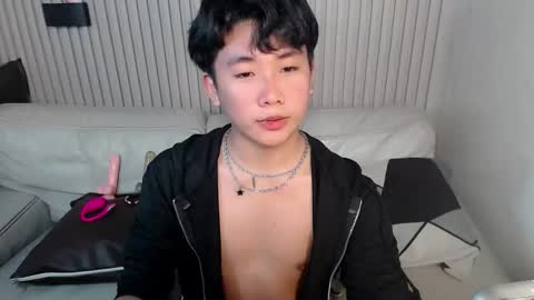 totalbabe1x online show from January 11, 5:19 pm