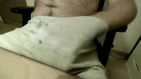 touth_69 online show from November 5, 9:39 pm