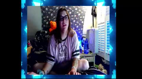 Toxiclove1311 online show from October 27, 10:21 pm