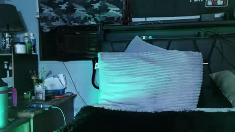 ToxicTemptress420 online show from February 13, 5:22 am