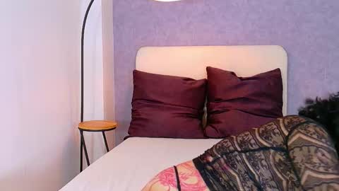 tracielowe_w online show from November 20, 3:38 am