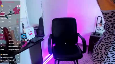 tracy online show from September 18, 3:43 am