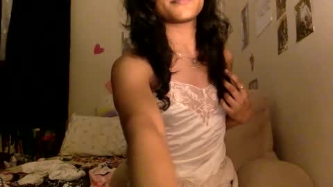 transamoure online show from February 2, 5:26 am