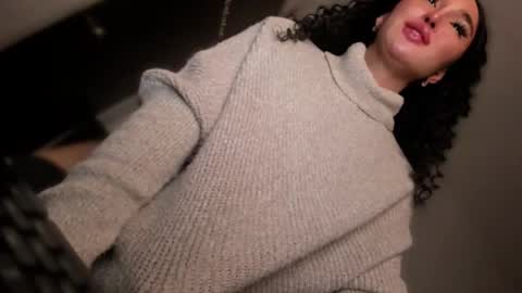 Snapshot of transnextdoor_ chatting on October 12, 2:04 am ALMIGHTY GODDESS VALENTINA online show from October 12, 2:04 am