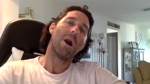 TravisKenn online show from February 7, 9:18 pm