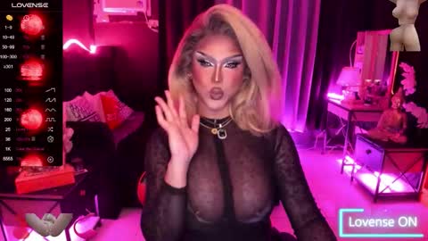 Jade online show from October 13, 1:24 pm