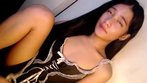 STEPHANiE online show from December 16, 2:30 am