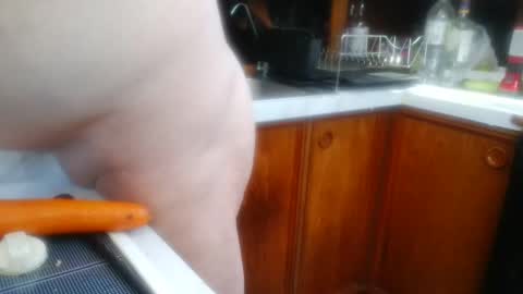 trevluv77 online show from December 25, 2:14 am