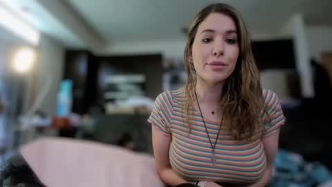 MadisonMontgomery online show from May 16, 9:24 pm