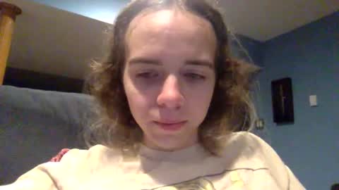 Snapshot of trippybb222 chatting on October 15, 9:37 pm trippybb222 online show from October 15, 9:37 pm