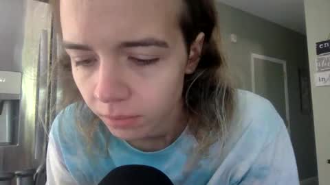 Snapshot of trippybb222 chatting on September 28, 5:00 pm trippybb222 online show from September 28, 5:00 pm