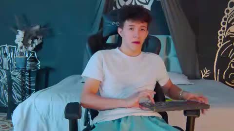 trisstan_kane online show from June 29, 11:43 am