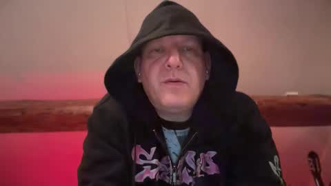 Triton online show from April 8, 2:58 am