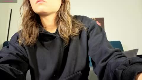 trixibell online show from June 1, 4:03 am