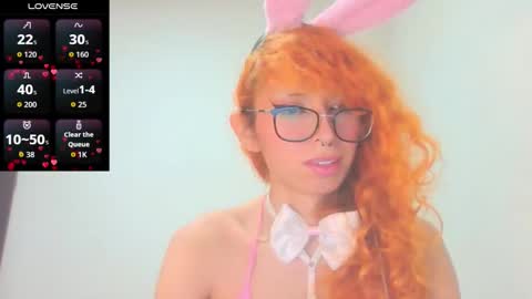 Trixy Rose online show from February 18, 5:46 pm