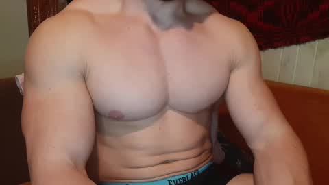 Snapshot of troncq chatting on February 26, 11:11 am Troncq online show from February 26, 11:11 am