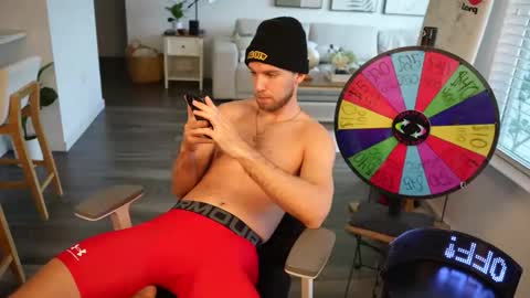 Troy Green online show from April 19, 9:39 pm